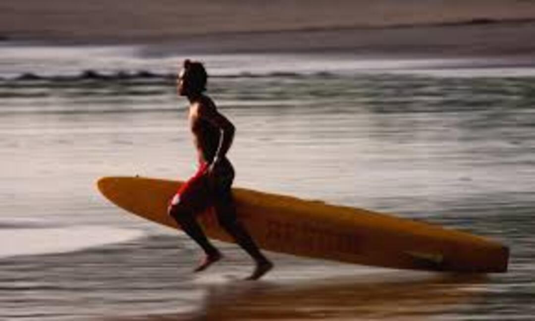 Lifeguard Certificate: Why It Matters, How to Get It & Career Benefits